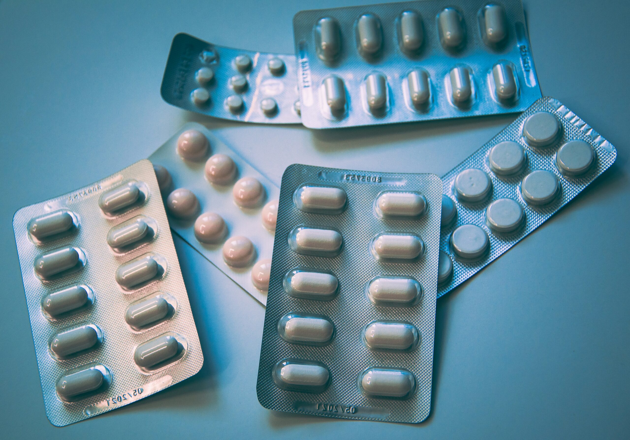 Packets of pharmaceuticals. In multi-use consumer product liability cases, gradual exposure is considered as causation is analyzed.